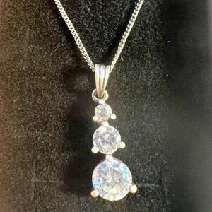 Avon Sterling Silver Three-Stone CZ  Past Present Future Pendant Necklace